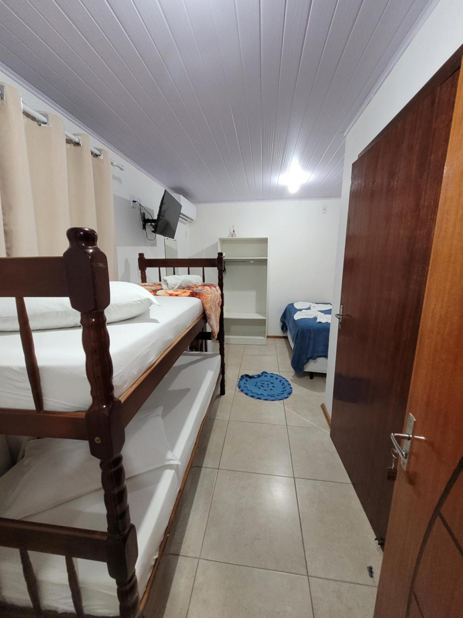 Pousada Pontal Da Armacao Penha  Bilik gambar